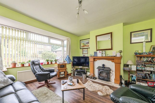 27, Deyne Road, Huddersfield photo 4