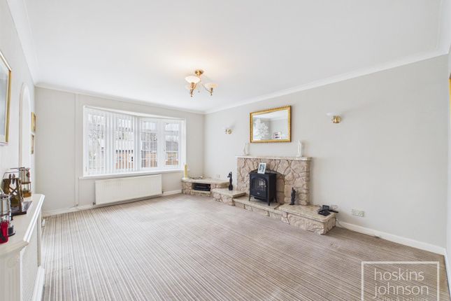 31, Greenfield Avenue, Pontypridd photo 2