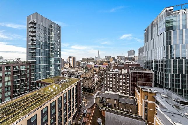 Flat to rent in Altitude Point, Alie Street, London
