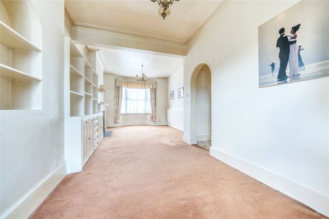 End terrace house for sale in Thornton Road, Barnet