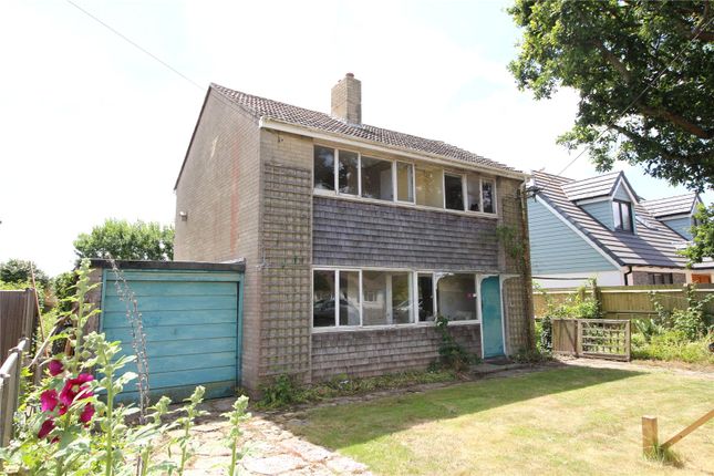 9, Carlton Avenue, Barton On Sea photo 4
