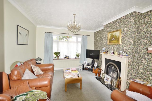 Terraced house to rent in South Park Drive, Ilford, Essex