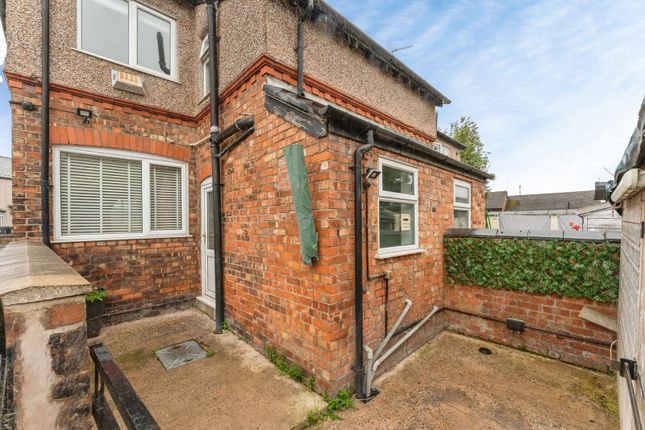5, Black Lion Lane, Ellesmere Port photo 4