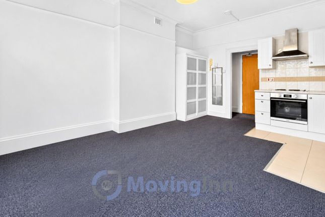 Gleneldon Road, Streatham photo 5