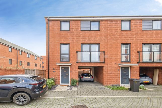 3-bed house on Washington Close, Ipswich, £250,000