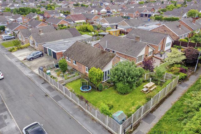 Thumbnail Detached bungalow for sale in Beeley Way, Inkersall, Chesterfield, Derbyshire