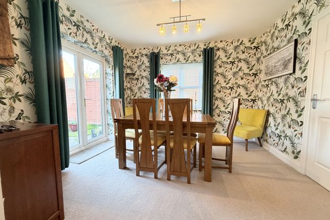 6, Hutton Way, Durham photo 3