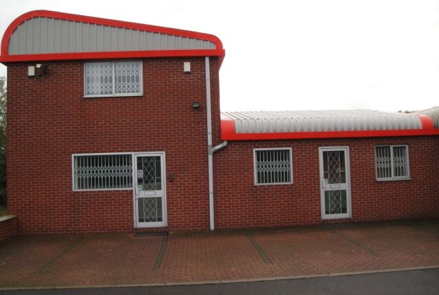 Land to rent in Meltham Lane, Chesterfield