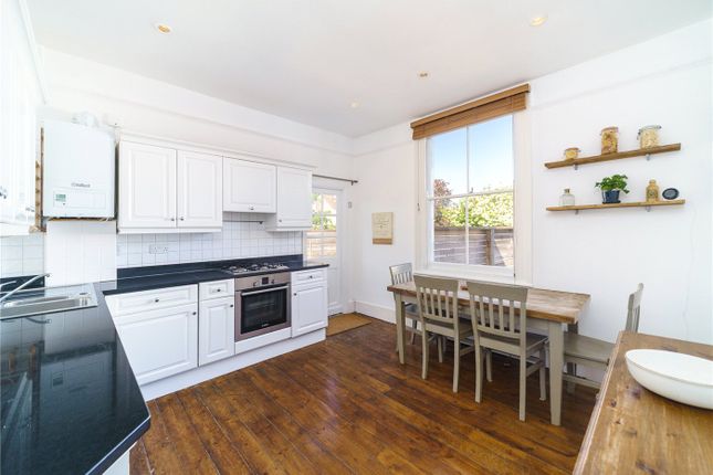70A,, Southfield Road, London photo 4