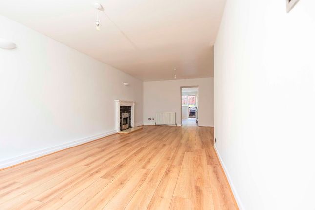 76 High Street, Treharris photo 3