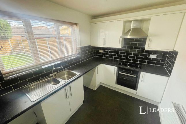 Dunbar Close, Nottingham photo 3