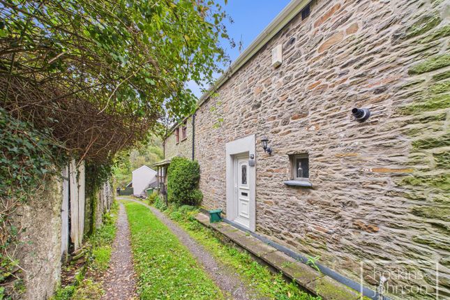 2-bed house on 13, Troedrhiw-Trwyn, Pontypridd, £135,000