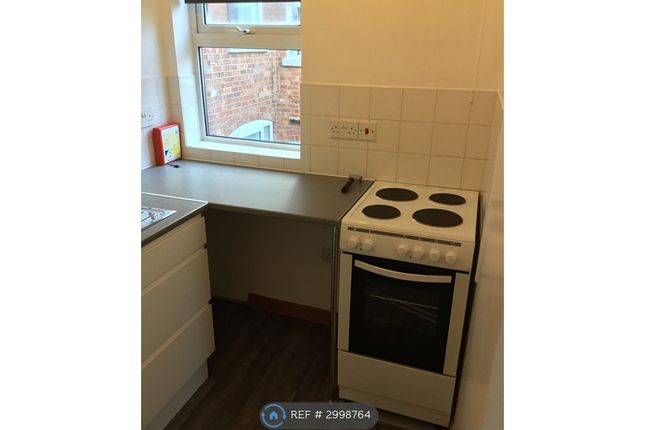 Flat, Broughton Road, Banbury photo 5