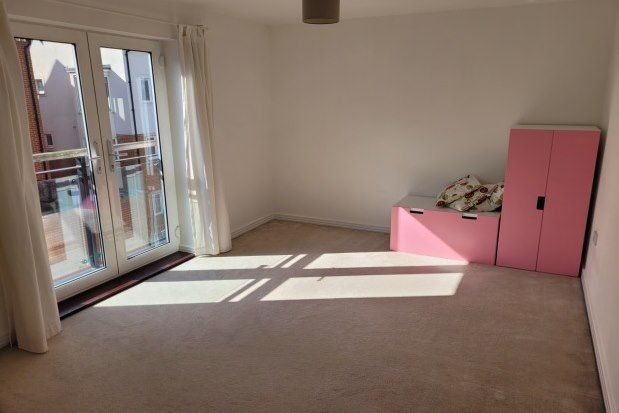 Town house to rent in Tannery Way South, Canterbury