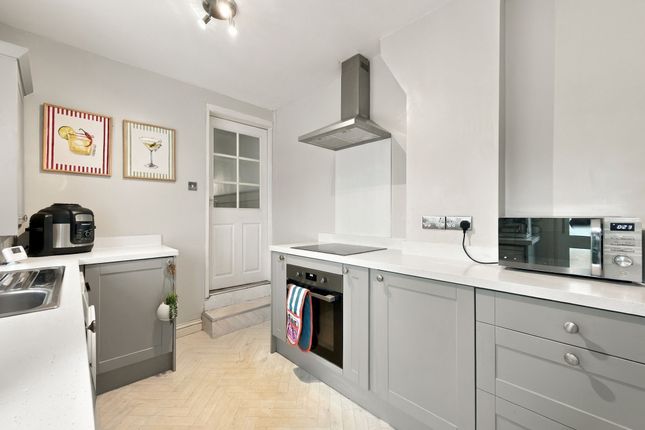 421 Caerleon Road, Newport photo 4