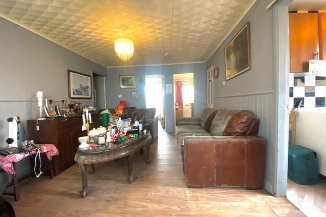 79, Glan Y Mor, Fairbourne photo 5