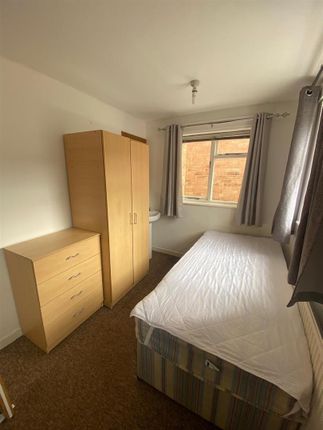 Bedroom 4.Jpg