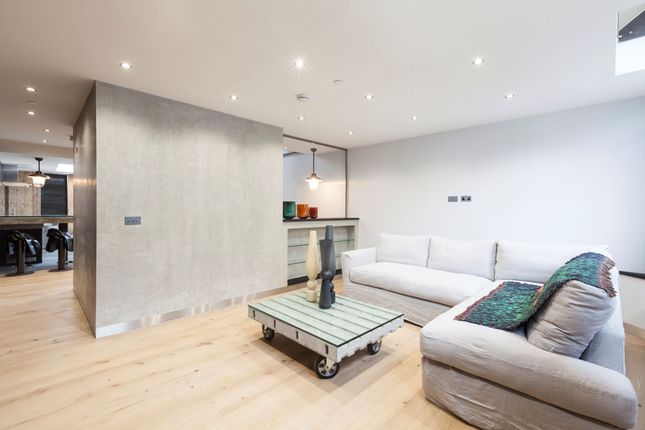Thumbnail Flat for sale in Portobello Road, North Kensington, Kensington &amp; Chelsea