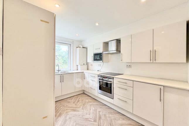 30, Linburn Road, Glasgow photo 4