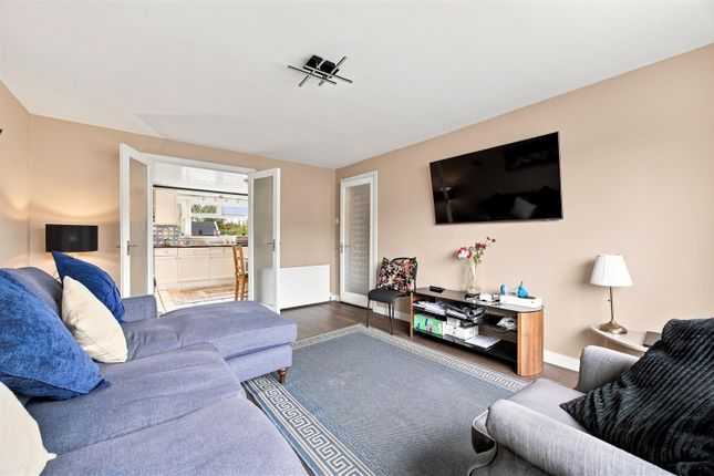 16, Langcroft Avenue, Prestwick photo 4