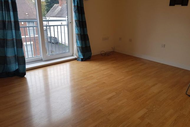 16, Withering Close, Telford photo 3