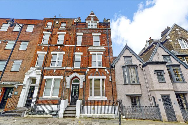 Flat to rent in Hornsey Lane, Highgate, London