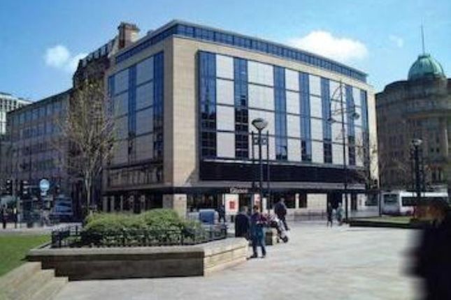 Apartment 503, Landmark House, 11, Broadway, West Yorkshire photo 3