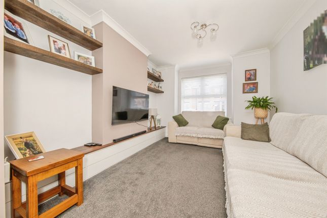 252, Britannia Road, Ipswich photo 4