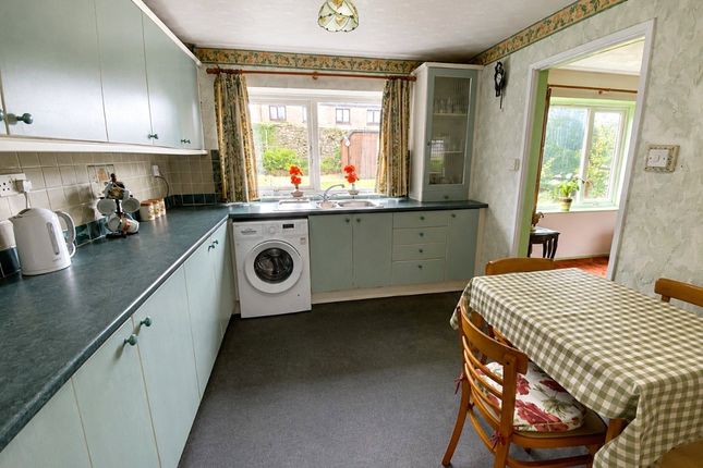39, Min Y Llan, Haverfordwest photo 3