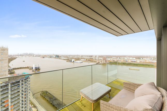 Flat for sale in Norton House, Royal Arsenal Riverside, Woolwich