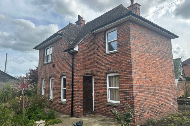 3-bed house on Nursery Cottage, Felderland Lane, Worth CT14, Deal, £350,000