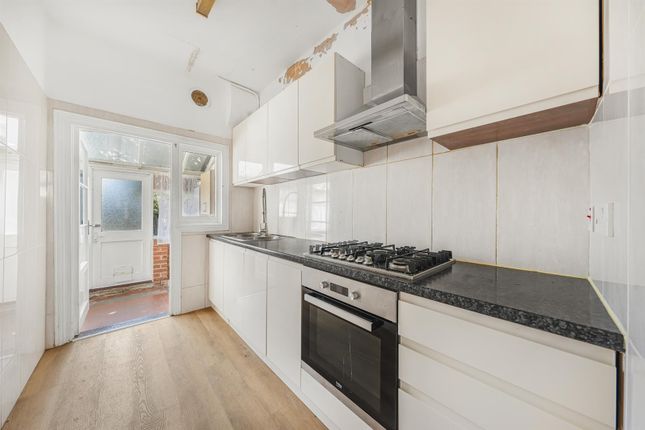 26, Leonard Road, London photo 2
