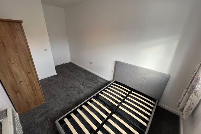 32, Lowbridge Court, Liverpool photo 3