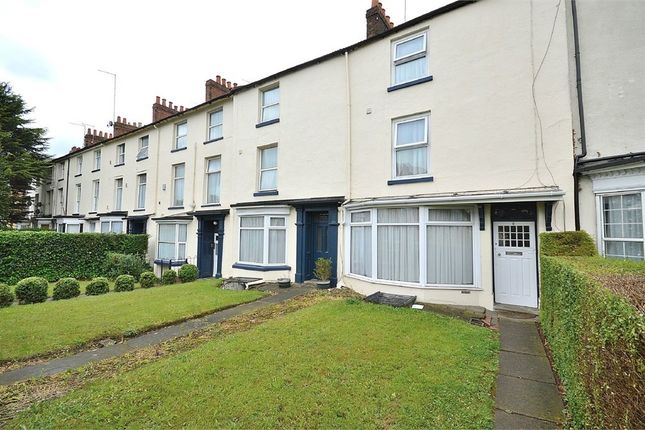 Terraced house to rent in Royal Terrace, Barrack Road, Northampton
