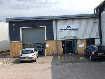 Industrial to let in Maxted Road, Hemel Hempstead