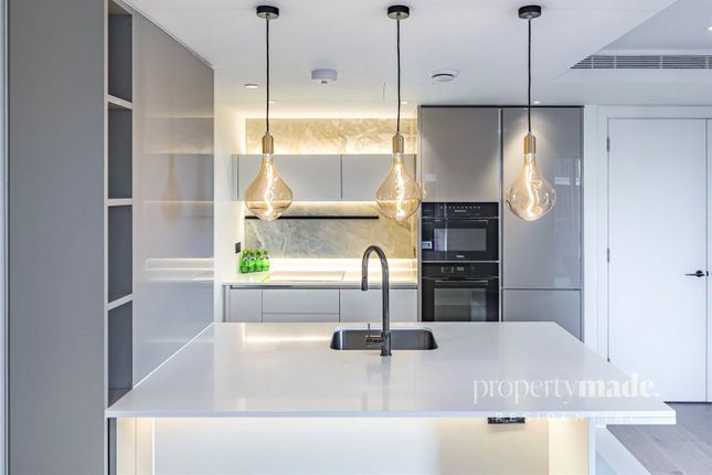 28,, Parkside Apartments, London photo 3