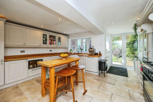 199, Brownlow Drive, Nottingham photo 4