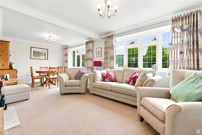 22, Clements Green Lane, CHELMSFORD photo 2