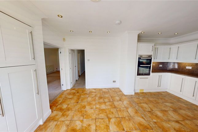 Bungalow for sale in Bedford Gardens, Hornchurch, Essex