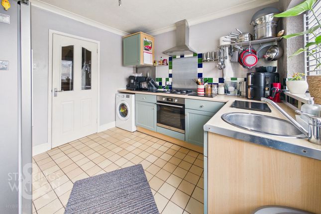 41 Peverell Road, Norwich photo 3