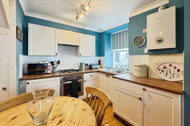 Sandbanks, Bay Street, Looe photo 2
