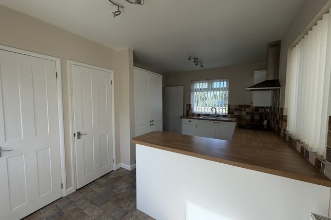 29 Valpy Avenue, Norwich photo 4