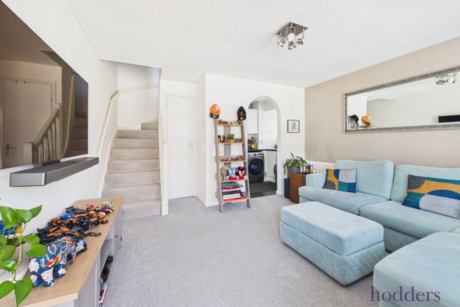 66, Rowhurst Avenue, Surrey photo 2
