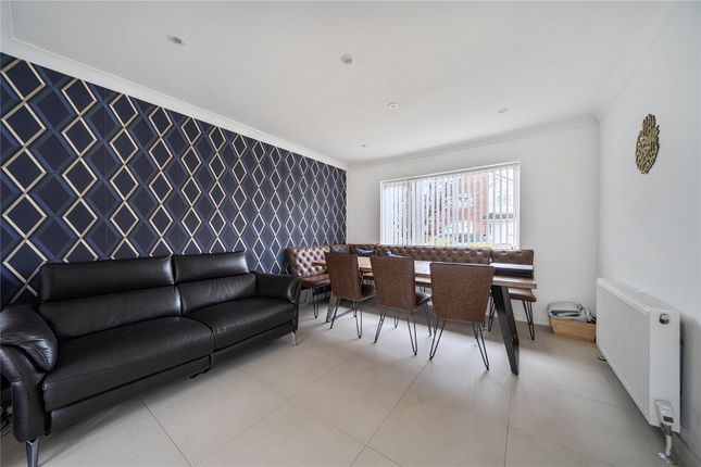 21, Sandown Road, Greater Manchester photo 4