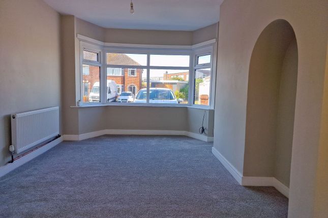 23, Crofton Avenue, Blackpool photo 2