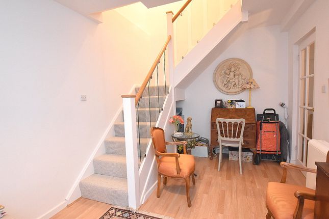 71, Yarnbarton, Somerset photo 2