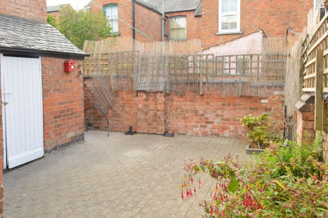 31 St. Leonards Road, Leicester photo 4