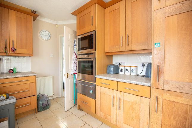 12, Waterdale Gardens, Bristol photo 3