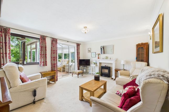 14A, Mapledene Close, Totnes photo 2