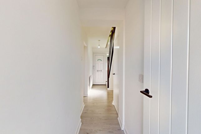 109 Spateston Road, Johnstone photo 4